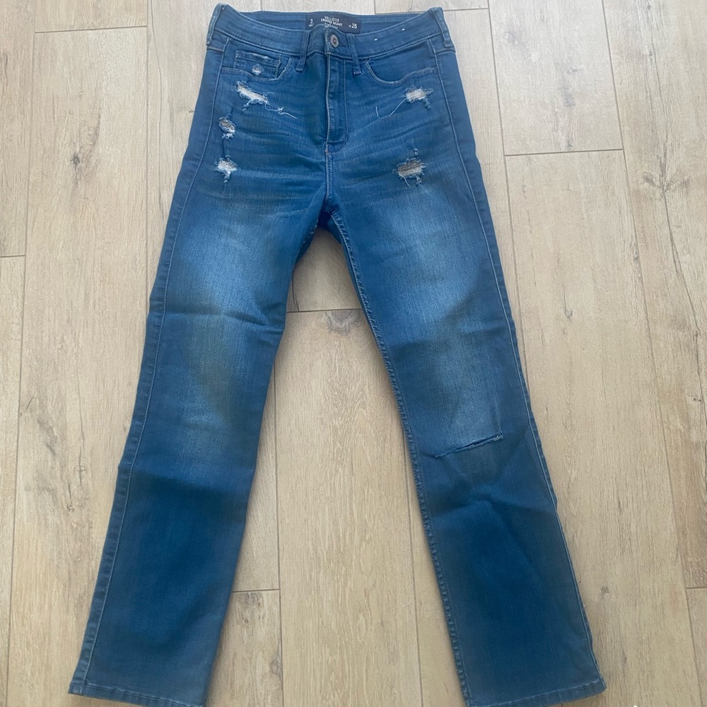 Hollister Medium Blue Distressed Cropped Jeans